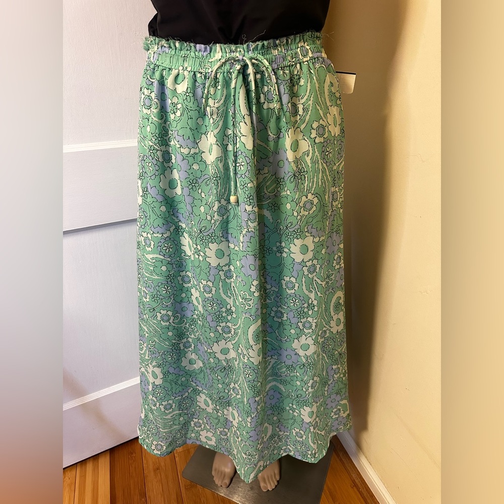 NWT- Her Destiny Womnes' skirts - Picture 3 of 12